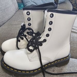 Dr Martens
